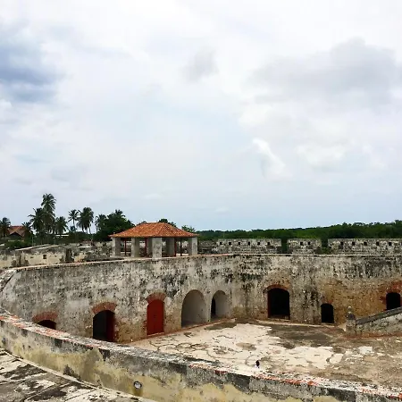Suemar De Playa En Isla De Tierra Bomba * Cartagena