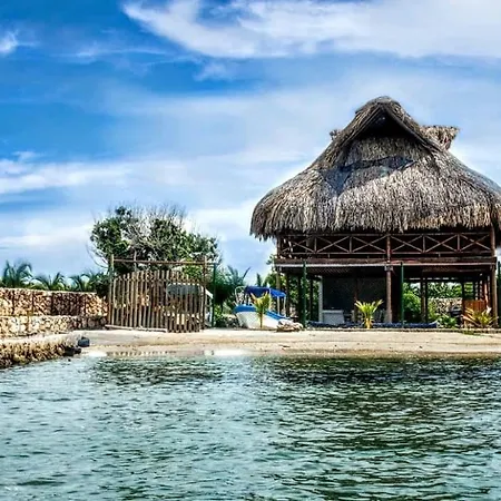 Suemar De Playa En Isla De Tierra Bomba Holiday home *