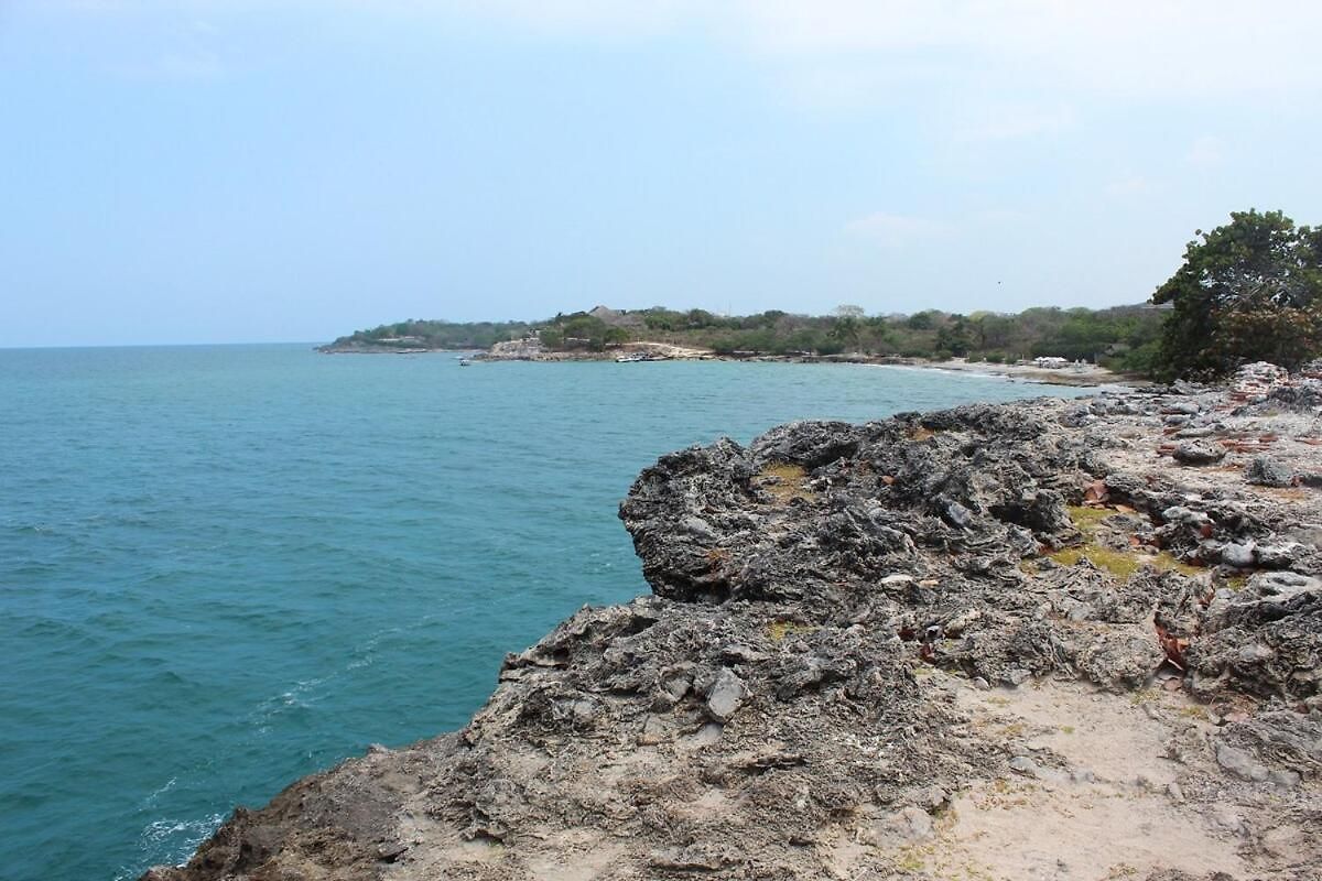 Suemar De Playa En Isla De Tierra Bomba Сasa de vacaciones Cartagena