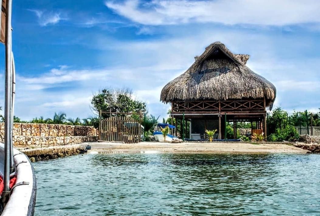 Suemar De Playa En Isla De Tierra Bomba Сasa de vacaciones *