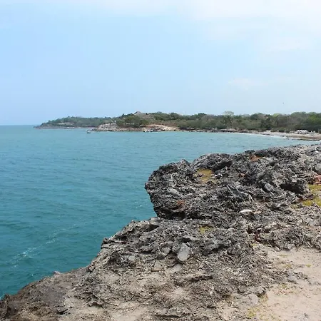 Suemar De Playa En Isla De Tierra Bomba Holiday home Cartagena
