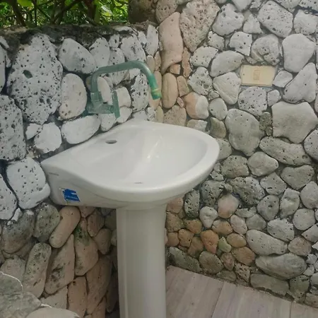 Suemar De Playa En Isla De Tierra Bomba *