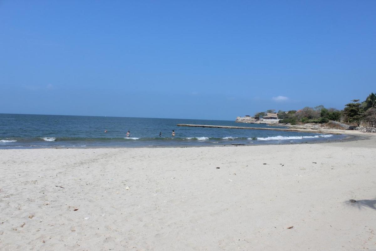 Suemar De Playa En Isla De Tierra Bomba * Cartagena
